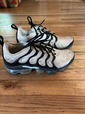 Nike Air Vapormax Plus Rattan White Khaki Brown Black
